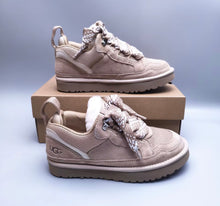 Load image into Gallery viewer, Ugg Short Trainer