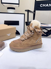 Load image into Gallery viewer, Ugg Trainers