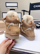 Load image into Gallery viewer, Ugg Trainers
