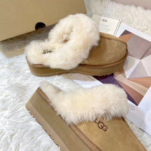 Load image into Gallery viewer, Thick Sole Slippers