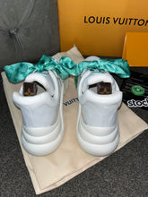 Load image into Gallery viewer, Archlight Trainers