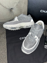 Load image into Gallery viewer, Grey C Runner Trainers