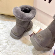 Load image into Gallery viewer, Plain Boots