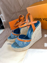 Load image into Gallery viewer, Jean Wedges