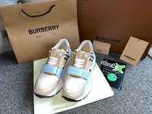 Load image into Gallery viewer, Blue Burbes