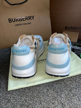 Load image into Gallery viewer, Blue Burbes