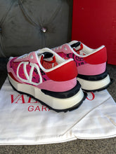 Load image into Gallery viewer, Pink Valentine Trainers