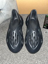 Load image into Gallery viewer, Black Foam Shoes