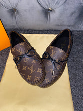 Load image into Gallery viewer, Loafers