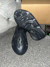 Load image into Gallery viewer, Black Foam Shoes