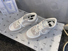 Load image into Gallery viewer, Reflective C Runners