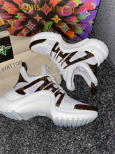 Load image into Gallery viewer, Archlight Trainers