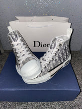 Load image into Gallery viewer, Paris High Tops