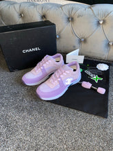 Load image into Gallery viewer, Purple C Runners