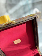 Load image into Gallery viewer, Jewellery Box