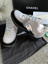 Load image into Gallery viewer, Grey C Trainers