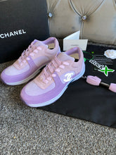 Load image into Gallery viewer, Purple C Runners