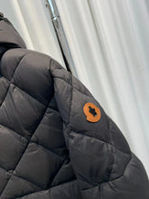 Load image into Gallery viewer, Quilted Winter Coat