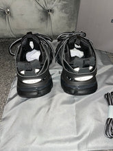 Load image into Gallery viewer, Black Track Trainers