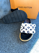 Load image into Gallery viewer, Diamond Elastic Pillow Sliders