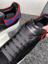 Load image into Gallery viewer, Black Elastic Queens