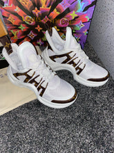 Load image into Gallery viewer, Archlight Trainers