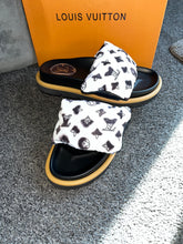 Load image into Gallery viewer, Diamond Elastic Pillow Sliders