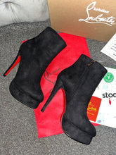 Load image into Gallery viewer, Black Heels