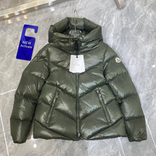 Load image into Gallery viewer, Shinny Mon Winter Coat