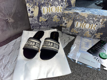 Load image into Gallery viewer, Black Paris Sandals