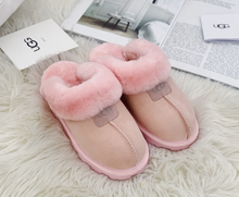 Load image into Gallery viewer, Ugg Slippers