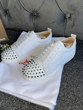 Load image into Gallery viewer, White Glittery Studded Trainers