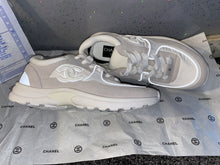 Load image into Gallery viewer, Reflective C Runners