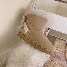 Load image into Gallery viewer, Glittery Bow Ugg Boots