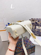 Load image into Gallery viewer, 20cm Lady Leather Bag