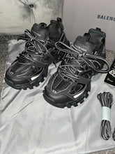 Load image into Gallery viewer, Black Track Trainers