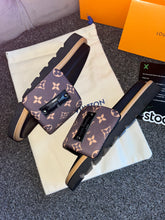 Load image into Gallery viewer, Pillow Sliders Original