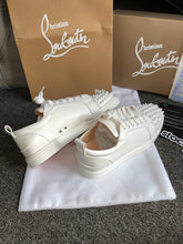 Load image into Gallery viewer, Plain White Studded Trainers