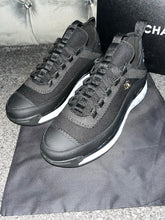 Load image into Gallery viewer, C Black Trainers