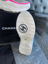 Load image into Gallery viewer, White, Pink & Grey C Runners