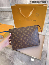 Load image into Gallery viewer, Brown Leather Clutch Bag