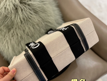 Load image into Gallery viewer, Clo Canvas Tote Bag Black