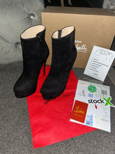 Load image into Gallery viewer, Black Heels