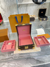 Load image into Gallery viewer, Jewellery Box