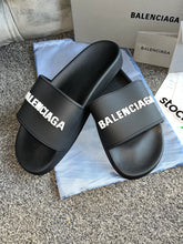 Load image into Gallery viewer, Rubber Sliders