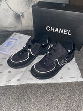 Load image into Gallery viewer, Reflective C Runners