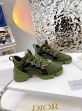 Load image into Gallery viewer, Connect Trainers