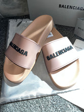 Load image into Gallery viewer, Rubber Sliders