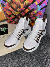 Load image into Gallery viewer, Archlight Trainers