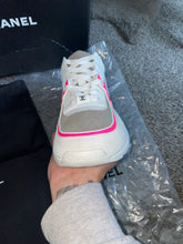 Load image into Gallery viewer, White, Pink & Grey C Runners